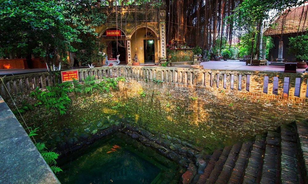 Linh thiêng Đền Cùng - Giếng Ngọc